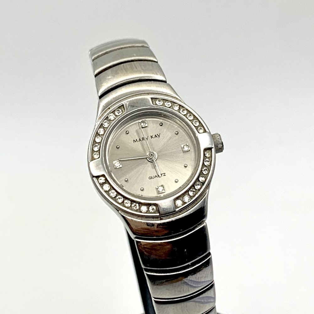 Mary Kay Silver Tone Watch Crystal Bezel 6.5" Wrist New Battery - Picture 14 of 15